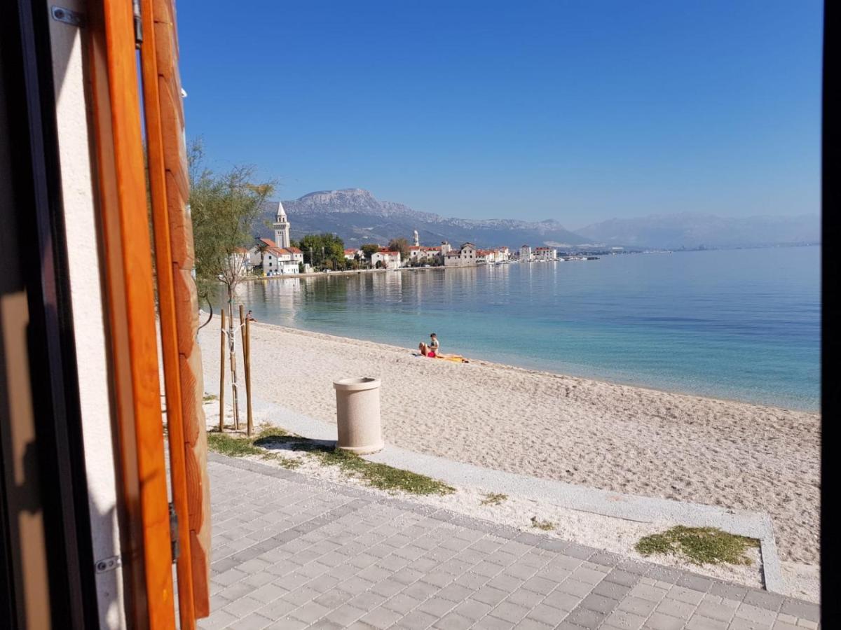 Beachfront House Sea La Vie Kaštela Esterno foto
